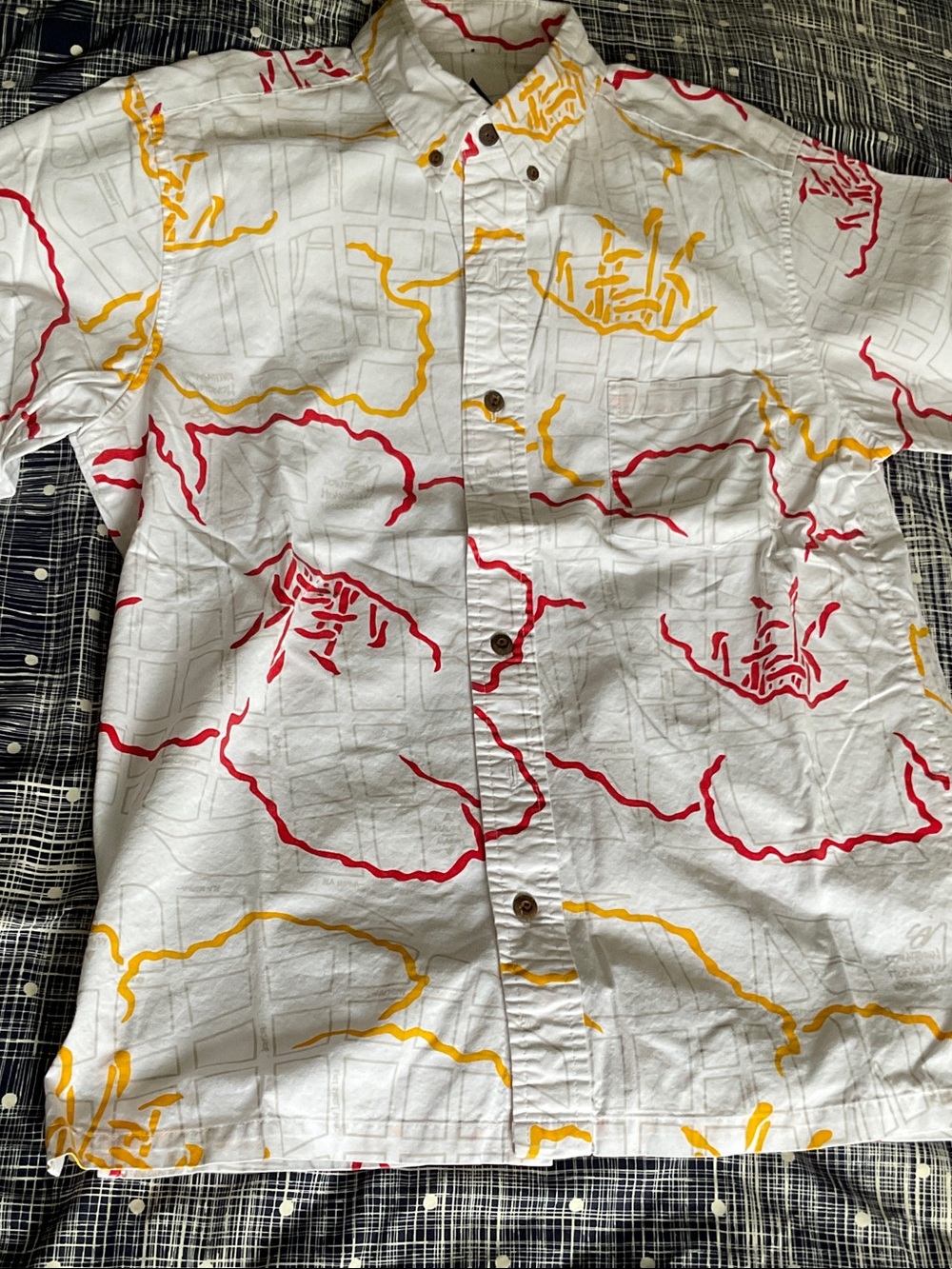 Sig Zane White Short-Sleeve Button-Down Shirt with Red & Yellow Graphic Print